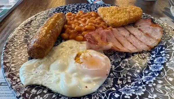 Wetherspoons Small Breakfast Offer